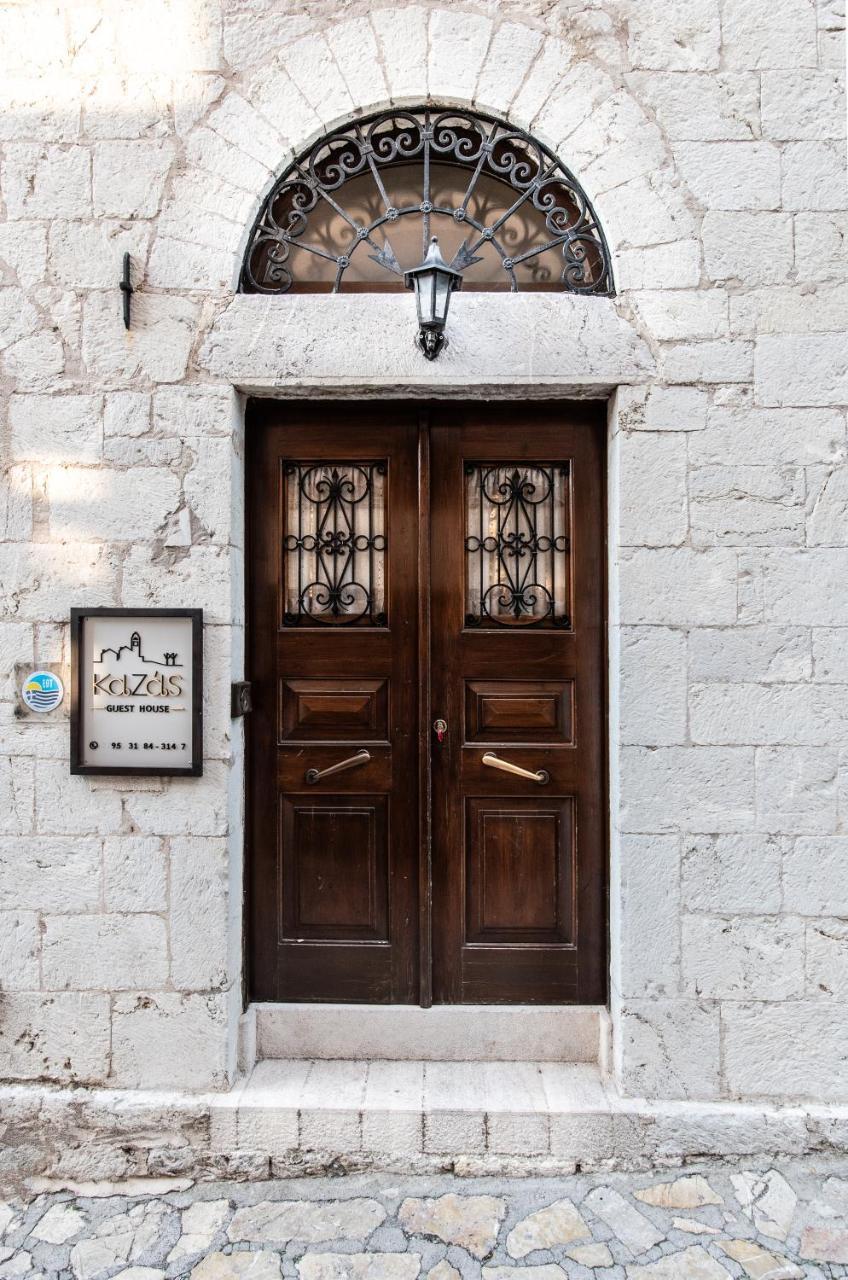 Kaza Guesthouse Димицана Екстериор снимка