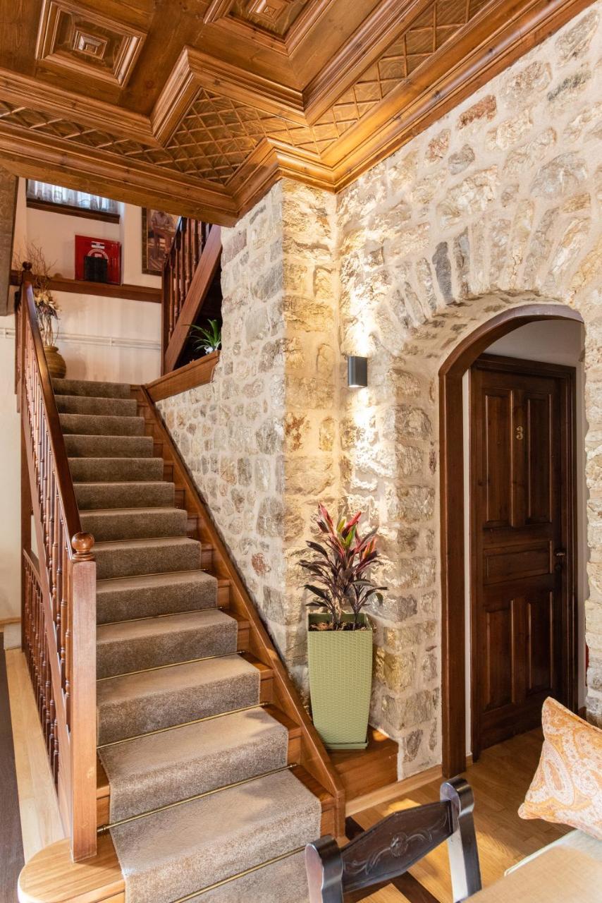 Kaza Guesthouse Димицана Екстериор снимка