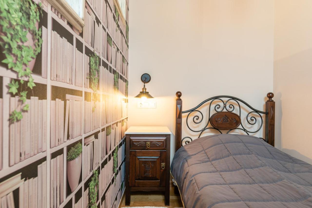Kaza Guesthouse Димицана Екстериор снимка