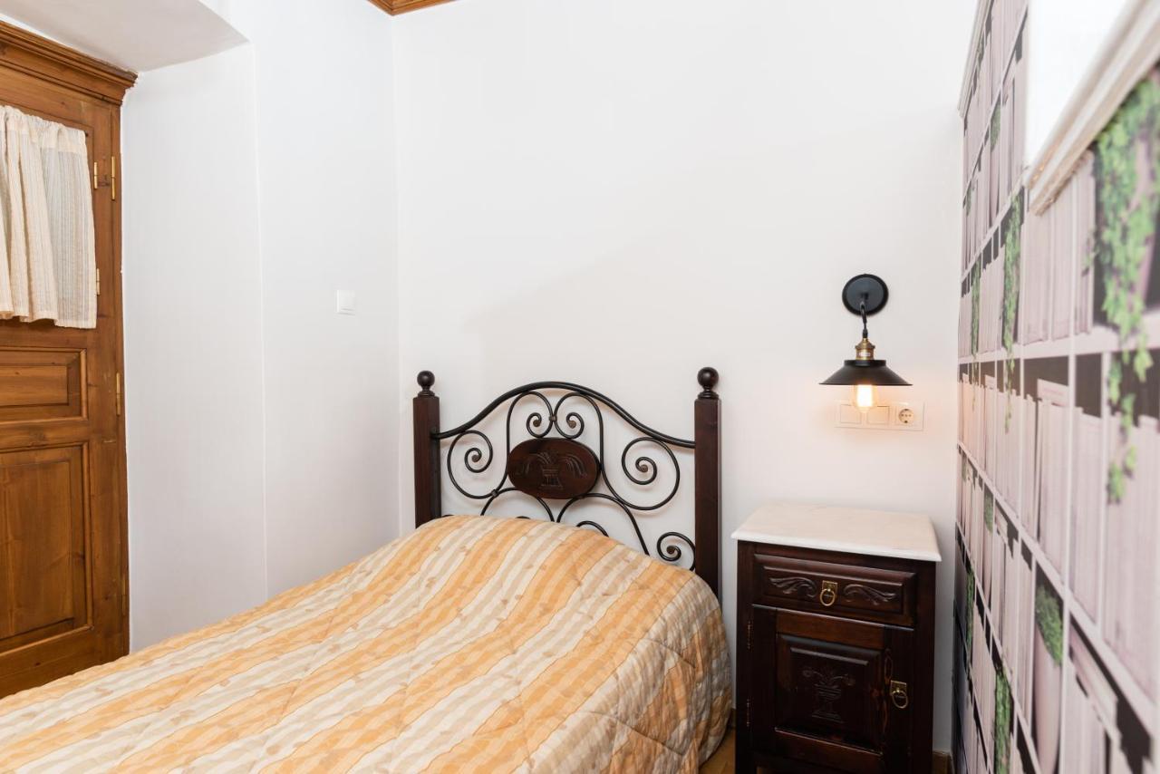 Kaza Guesthouse Димицана Екстериор снимка