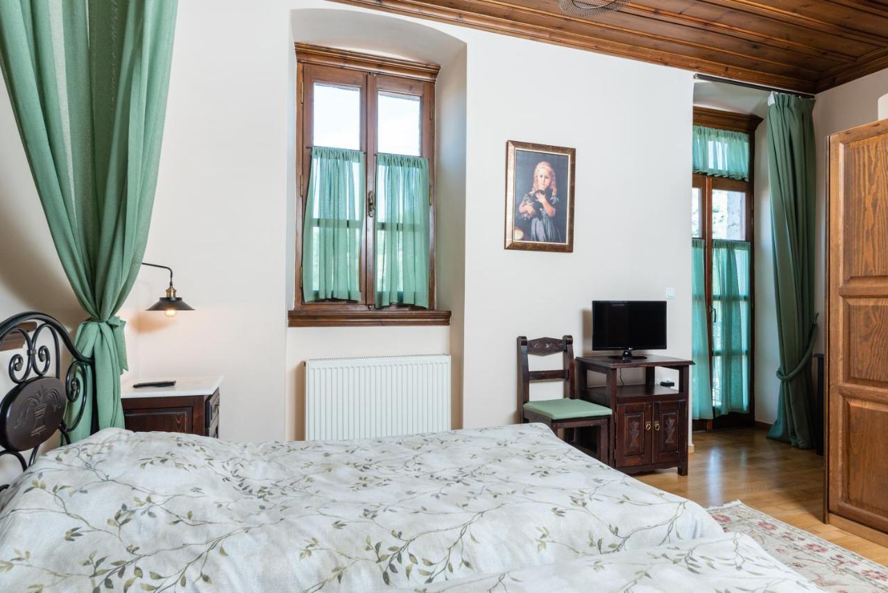 Kaza Guesthouse Димицана Екстериор снимка