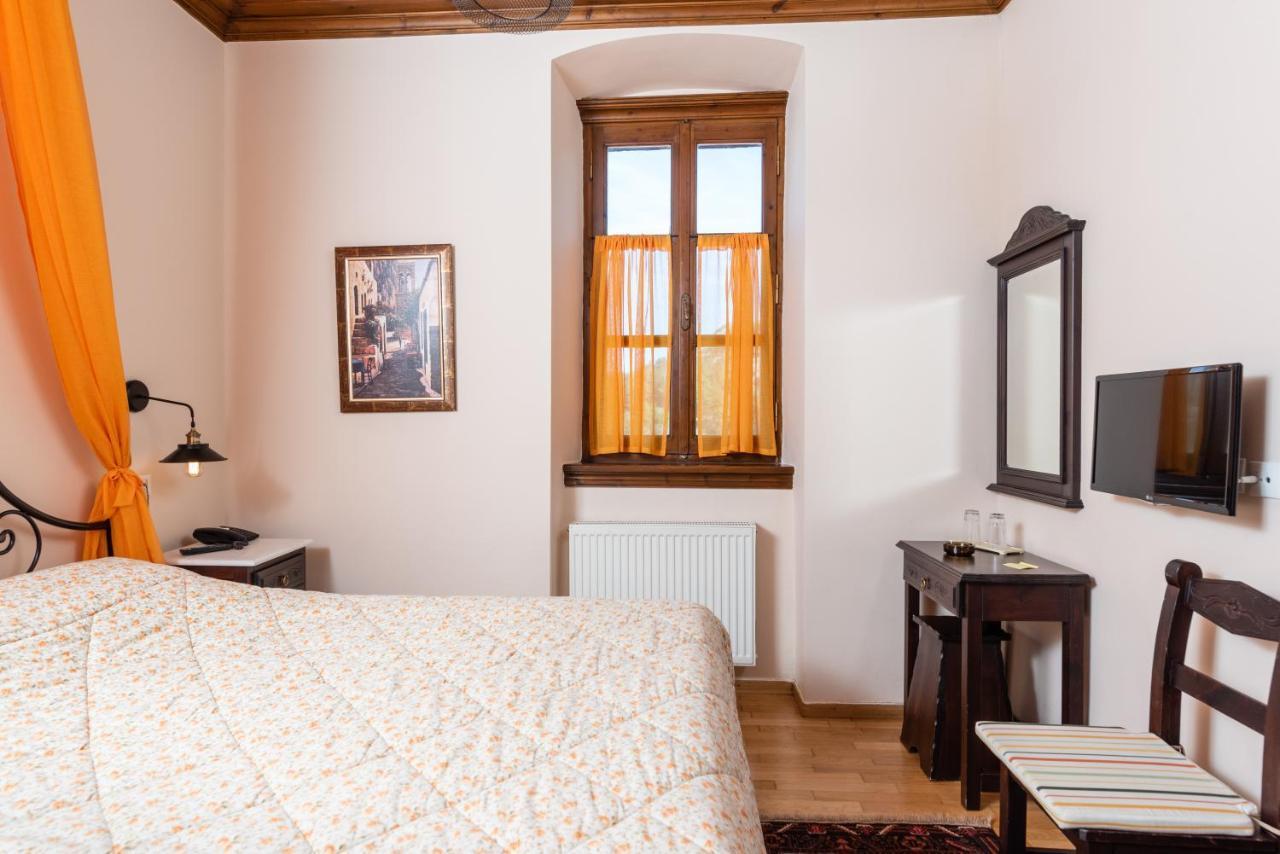 Kaza Guesthouse Димицана Екстериор снимка