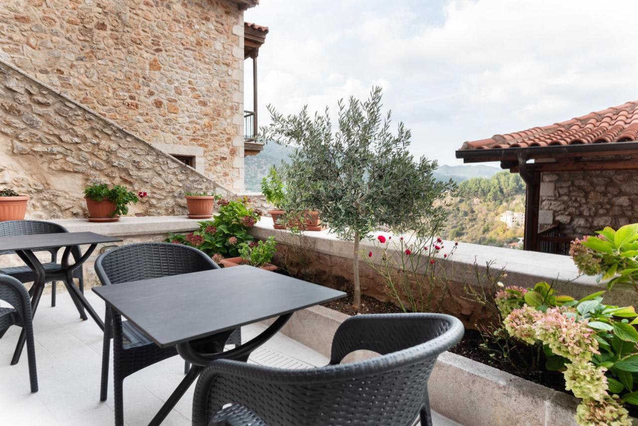 Kaza Guesthouse Димицана Екстериор снимка